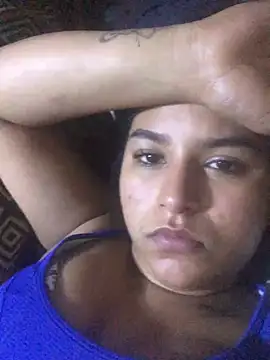 Snapshot of SINUECASTILLO chatting on 03.14.25 SINUECASTILLO online show from 03.14.25