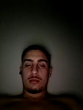 Snapshot of Ribeiro2313 chatting on 05.15.26 Ribeiro2313 online show from 05.15.26