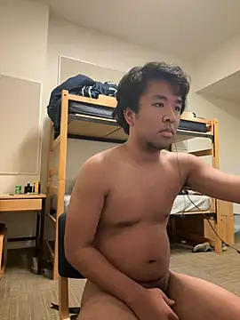 Snapshot of bigasianloads25 chatting on 12.20.24 bigasianloads25 online show from 12.20.24