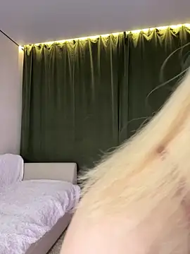 LoveLuna  online show from 02.05.26