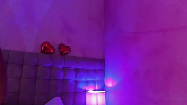 MelaniieRoux online show from 02.28.25