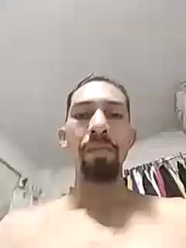 Snapshot of Emilio2034 chatting on 02.21.25 Emilio2034 online show from 02.21.25