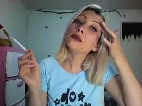 alixia81 online show from 12.19.24