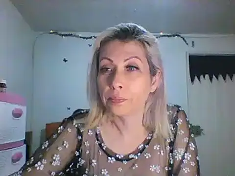 alixia81 online show from 12.29.24