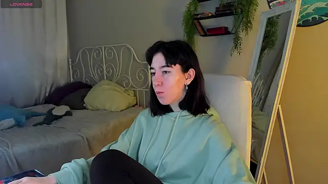 Belle Via online show from 01.18.25