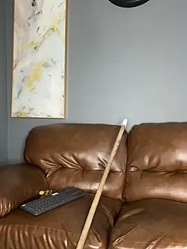 AaronCruz  online show from 02.17.25