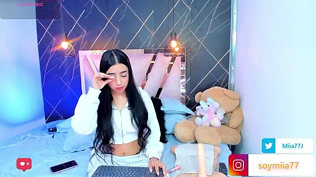 Miia77  online show from 03.25.26