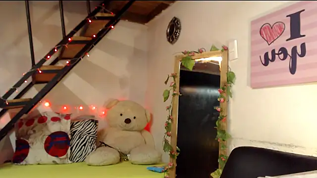 luna sky83 online show from 01.16.25