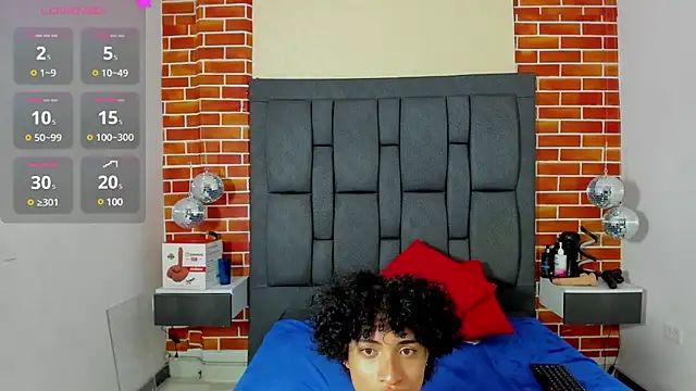 Snapshot of appolo_jay chatting on 03.14.25 appolo jay online show from 03.14.25