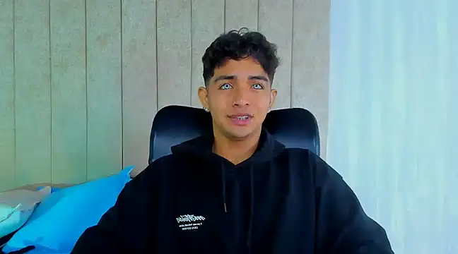 Muichiro tokito1 online show from 02.13.25