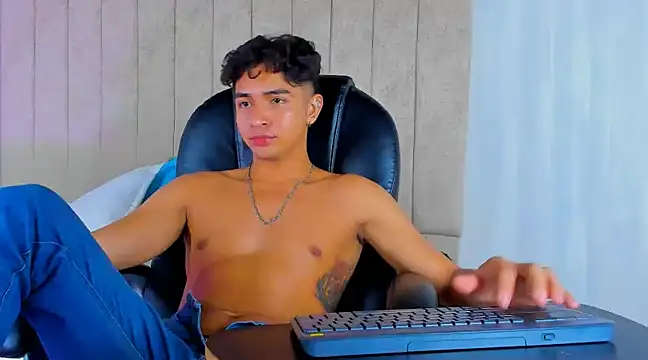 Muichiro tokito1 online show from 03.02.25