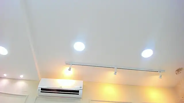 nahomygrey  online show from 03.15.25