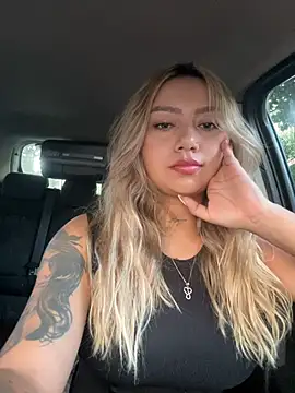 Snapshot of amanda-medrano1 chatting on 02.05.26 amanda-medrano1 online show from 02.05.26