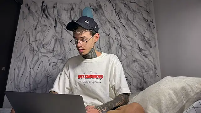 Saturno v online show from 04.01.26