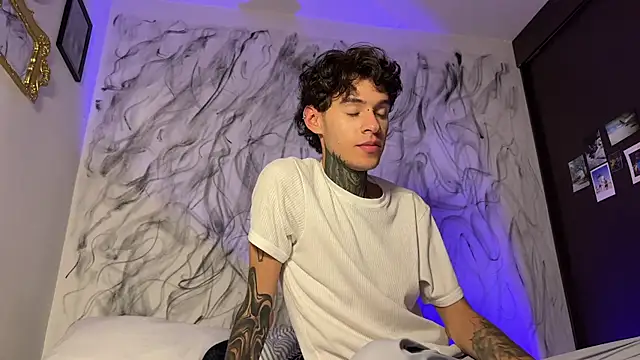 Saturno v online show from 07.27.26