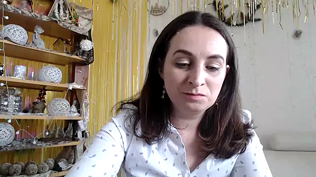 Snapshot of AskMeStandUp chatting on 03.15.26 AskMeStandUp online show from 03.15.26