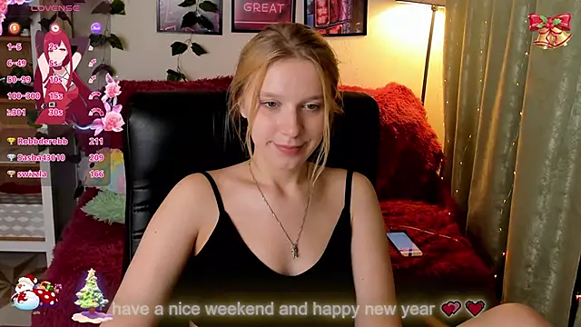 Snapshot of KarambaMoon chatting on 12.07.24 KarambaMoon online show from 12.07.24