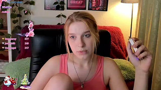 Snapshot of KarambaMoon chatting on 12.14.24 KarambaMoon online show from 12.14.24