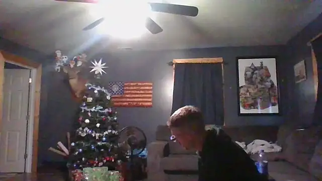 Snapshot of MysteriousFire23 chatting on 02.11.25 MysteriousFire23 online show from 02.11.25