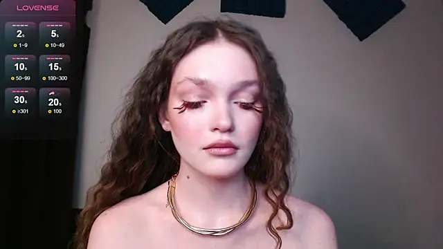 Snapshot of stellapayne1 chatting on 03.22.25 stellapayne1 online show from 03.22.25