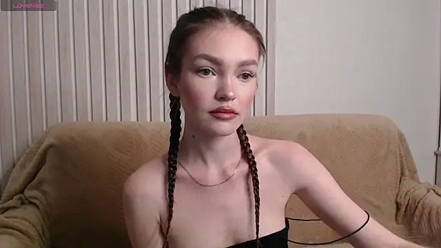 Snapshot of stellapayne1 chatting on 09.12.25 stellapayne1 online show from 09.12.25