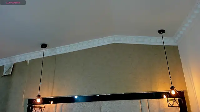 kimCosseyy online show from 11.08.25