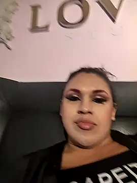 kimCosseyy online show from 02.05.26