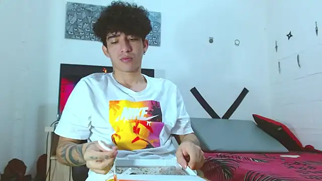 targuerian22 online show from 12.04.24