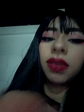 hanna  azumi online show from 02.06.25