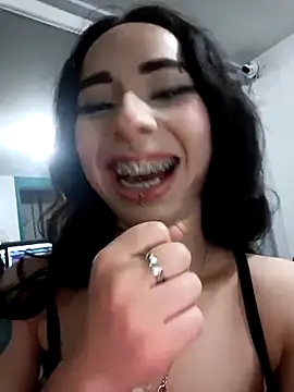 hanna  azumi online show from 03.07.25