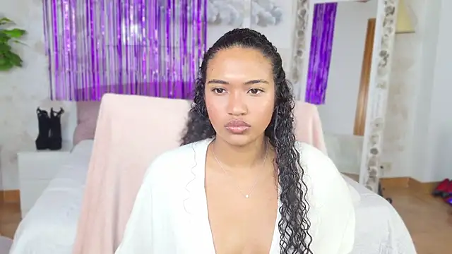 MilaTeenX online show from 02.06.25