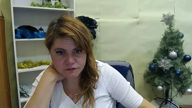 DaniellaKiss online show from 02.05.25