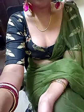 Snapshot of Roja-Telugu777 chatting on 03.16.25 Roja-Telugu777 online show from 03.16.25