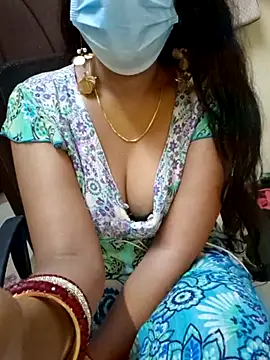 Snapshot of Roja-Telugu777 chatting on 03.18.25 Roja-Telugu777 online show from 03.18.25