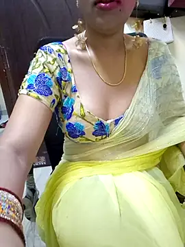 Snapshot of Roja-Telugu777 chatting on 03.20.25 Roja-Telugu777 online show from 03.20.25