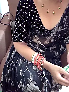 Snapshot of Roja-Telugu777 chatting on 05.11.26 Roja-Telugu777 online show from 05.11.26