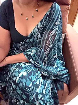 Snapshot of Roja-Telugu777 chatting on 05.21.26 Roja-Telugu777 online show from 05.21.26