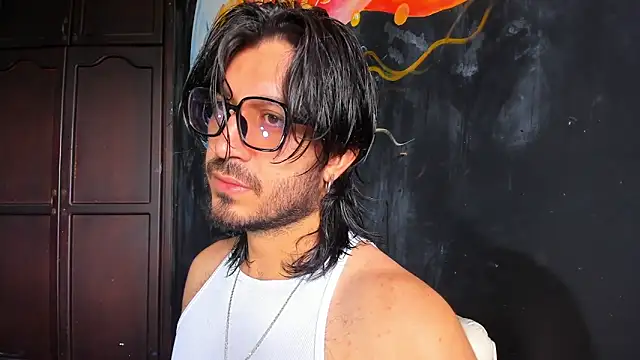 Ackerman Eren  online show from 11.01.25