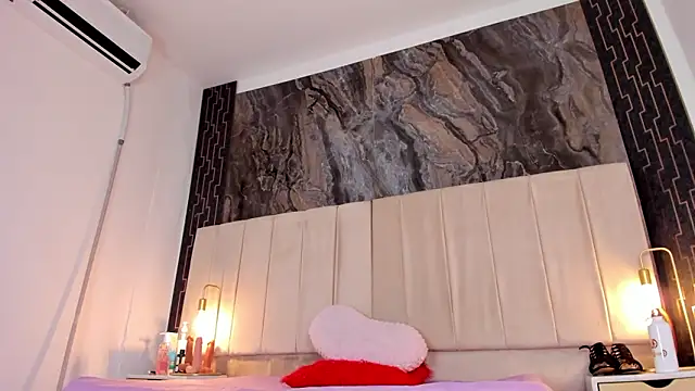 sarita rouzze online show from 03.11.26