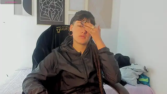  sharlotte777 online show from 11.28.25