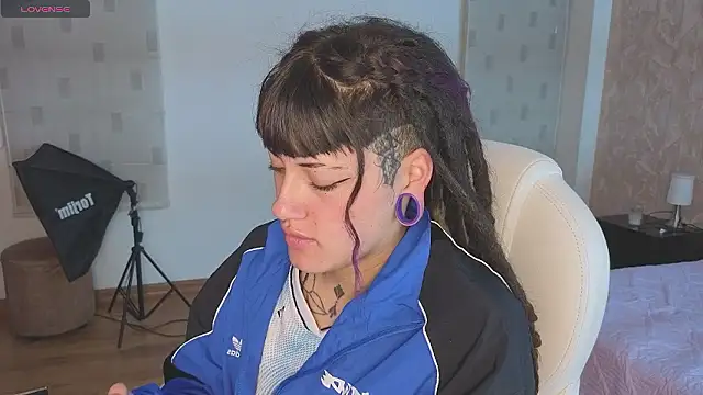 Snapshot of _sharlotte777 chatting on 01.17.26 sharlotte777 online show from 01.17.26