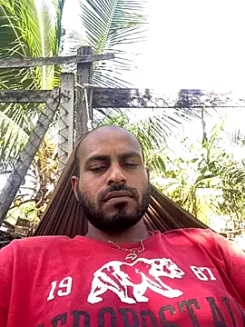 islandvybee55 online show from 12.03.25