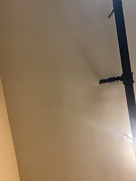 islandvybee55 online show from 02.18.26