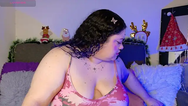 lunitaa0 online show from 11.11.25