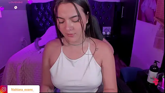 Snapshot of NahiaraEvans_ chatting on 02.03.25 NahiaraEvans  online show from 02.03.25