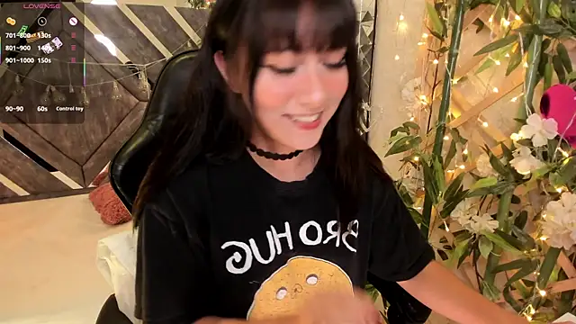 Snapshot of Nanachi_Cook chatting on 04.18.26 Nanachi Cook online show from 04.18.26
