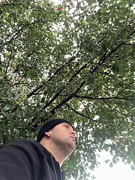 Snapshot of ErPumas126 chatting on 02.14.25 ErPumas126 online show from 02.14.25