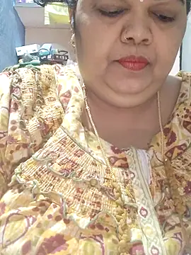 Snapshot of tamilthanushri chatting on 05.12.26 tamilthanushri online show from 05.12.26
