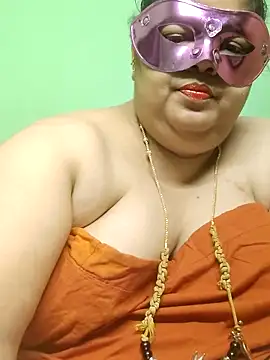 Snapshot of tamilthanushri chatting on 06.10.26 tamilthanushri online show from 06.10.26