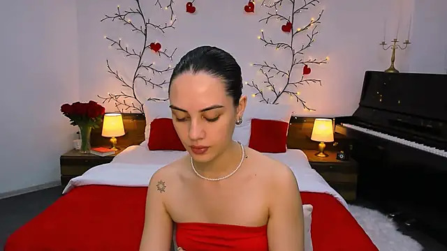 Snapshot of _shyy_girl chatting on 10.11.25 shyy girl online show from 10.11.25